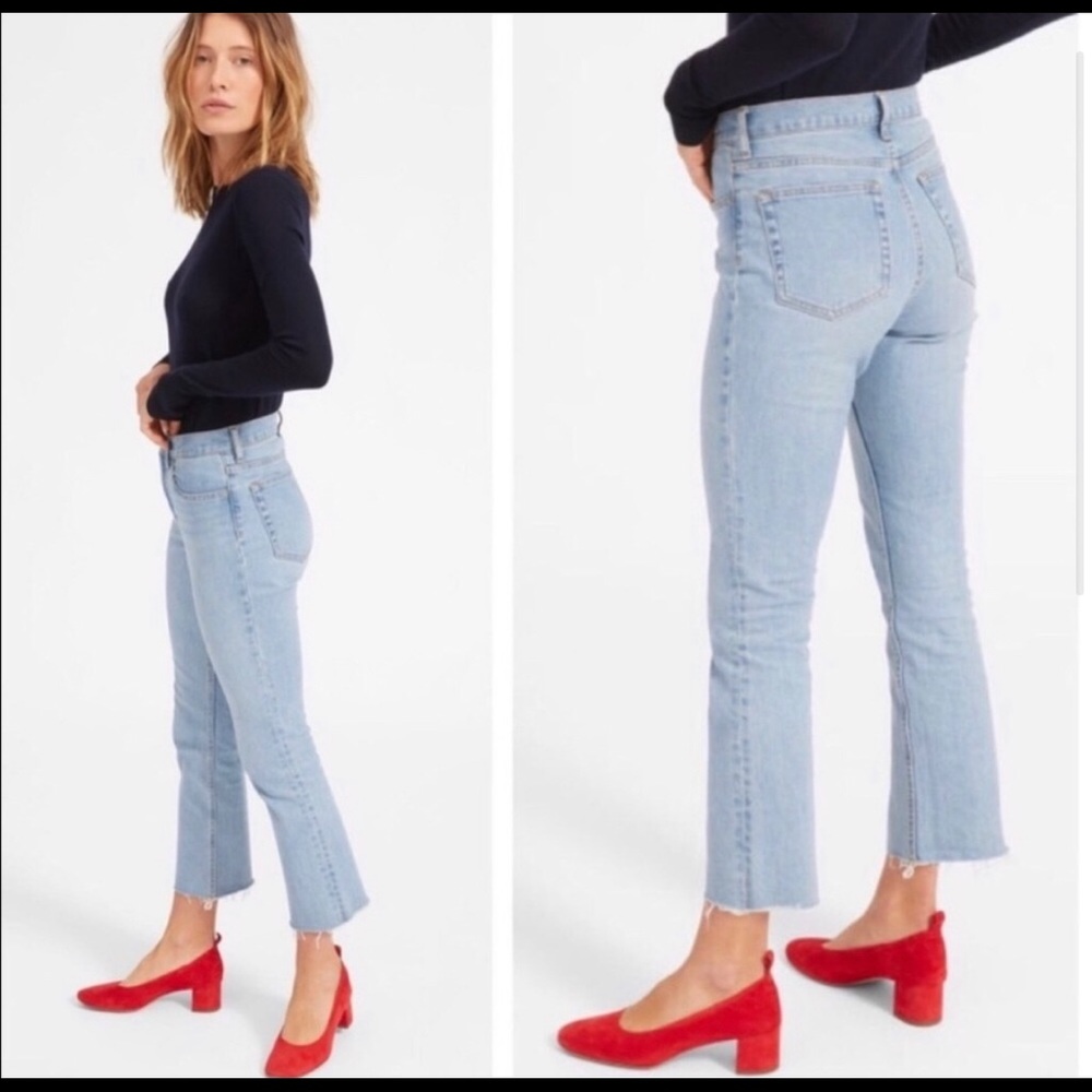 Everlane kick crop light wash jean
